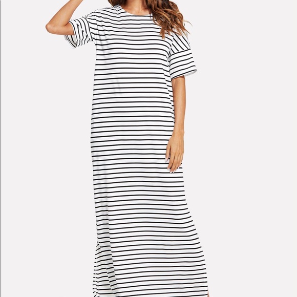 SOLDOUT🌹🌹RESTOCKED🆕Striped Maxi Dress W Pockets - Picture 5 of 8